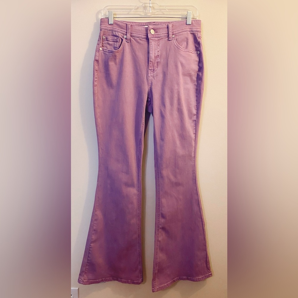 Hi-rise lavender flare Cato jeans size 8